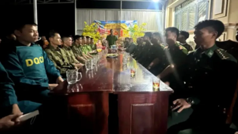 Lực lượng biên phòng, công an, quân sự Ia Rvê thức trực đêm Giao thừa, bảo vệ an ninh Tết Bính Ngọ 2026