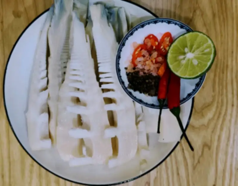 Lộc rừng Cung đường 279: Hương vị Tết từ những mầm măng vầu Tây Bắc