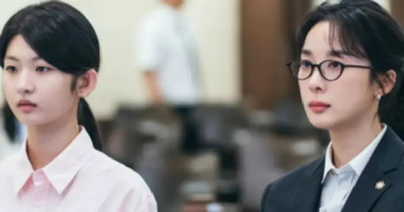 Lee Na Young tái xuất màn ảnh với vai luật sư đầy thử thách trong 'Danh dự cuối cùng'