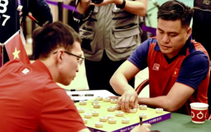 Lại Lý Huynh nhận 'anh hùng thiếp' đặc cách, thách thức thống trị cờ tướng Trung Quốc