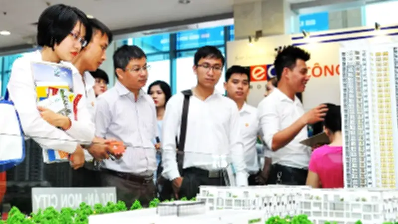 Lãi suất tăng cao, thị trường bất động sản đối mặt với làn sóng 'cắt lỗ' và tái cơ cấu