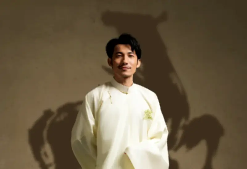 Liên Bỉnh Phát: Từ 'Bác sĩ tha hương' đến 'Đại tiệc trăng máu', hành trình thay đổi và trải lòng đầu năm 2026