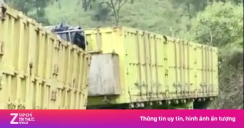 Liên tiếp tai nạn nghiêm trọng trên Quốc lộ 12A, hai người tử vong thương tâm