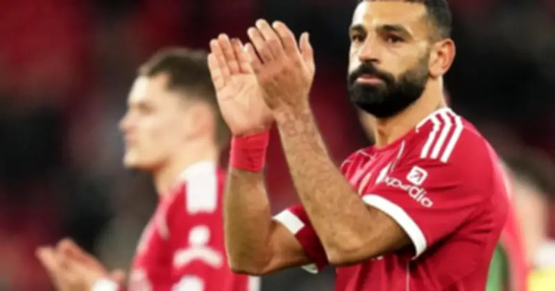 Liverpool sa sút vì 'gậy ông đập lưng ông' từ những bàn thua phút chót