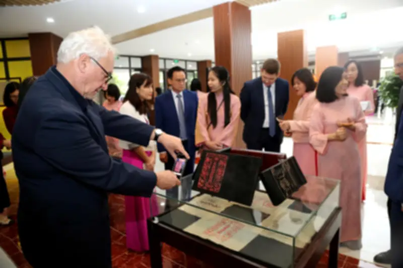 Lần đầu lộ diện mộc bản triệu người: Khi di sản tư liệu không còn nằm yên trong kho