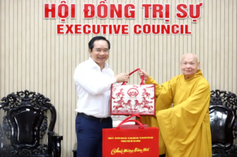 Lãnh đạo TPHCM thăm, chúc Tết các chức sắc tôn giáo tiêu biểu