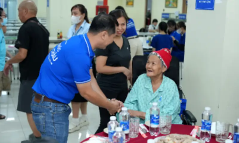 Long Châu lan tỏa yêu thương, hỗ trợ hàng nghìn người khó khăn đón Tết 2026