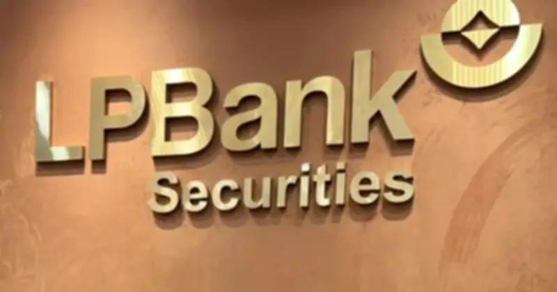 Chứng khoán LPBank công bố giá IPO 141,86 triệu cổ phiếu với giá 30.000 đồng