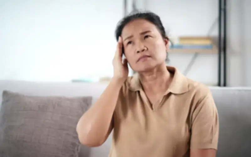 Ly hôn ở tuổi xế chiều: Khi người ta nhận ra thế nào là được sống cho mình