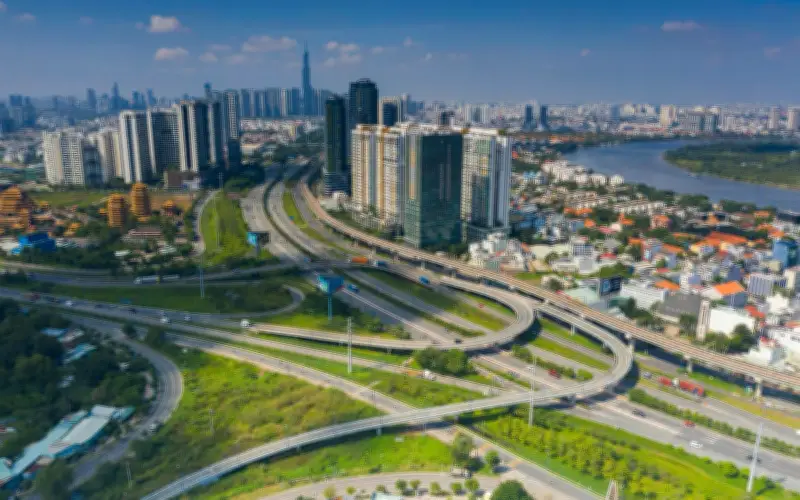 Lãi suất liên ngân hàng hạ nhiệt, nhưng lãi vay bất động sản tăng mạnh