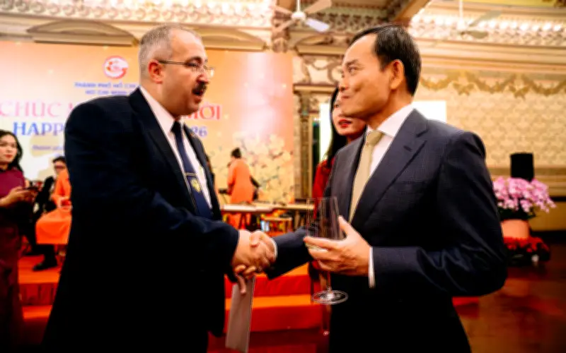 Lãnh đạo TP.HCM gặp gỡ cơ quan đại diện nước ngoài nhân dịp năm mới 2026