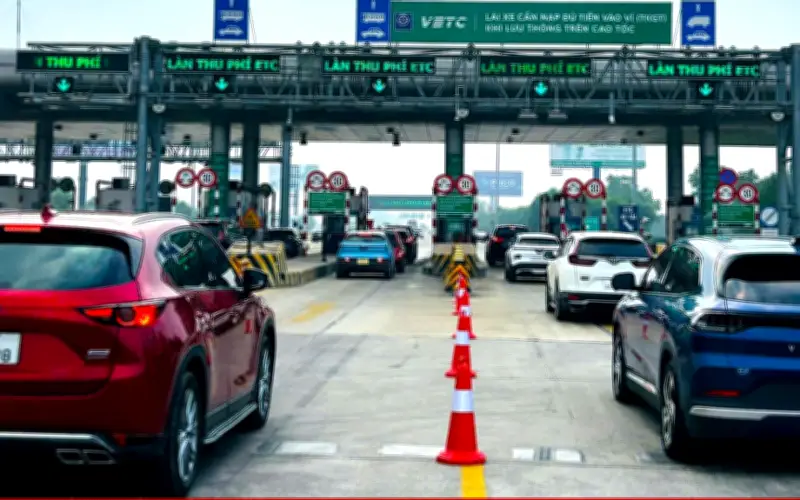Lưu ý quan trọng khi qua trạm thu phí dịp Tết Bính Ngọ để tránh mất tiền oan