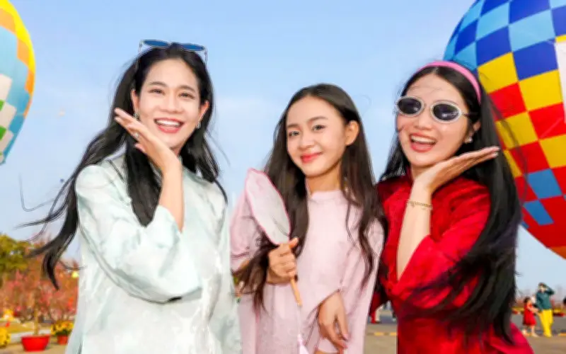 Lễ hội xuân Cần Giờ thu hút hàng ngàn người, khởi động mùa du xuân sớm