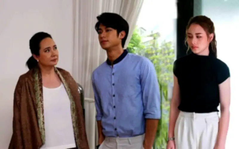 Mẹ Chồng Cấm Con Dâu Về Nhà Ngoại Ăn Tết, Con Trai Nói Một Câu Khiến Bà Cứng Họng