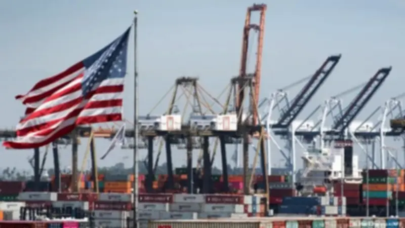 Mỹ Dừng Thu Thuế Đối Ứng Căng Thẳng Thương Mại Chưa Chấm Dứt