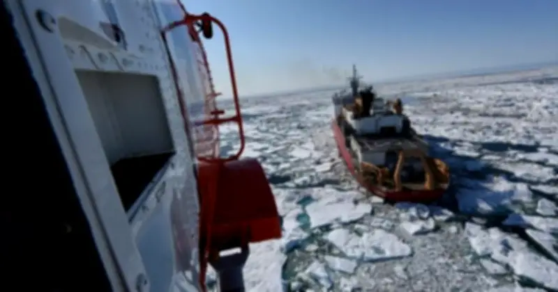 Mỹ đối mặt thách thức lớn trong cuộc đua Bắc Cực do thiếu hụt tàu phá băng