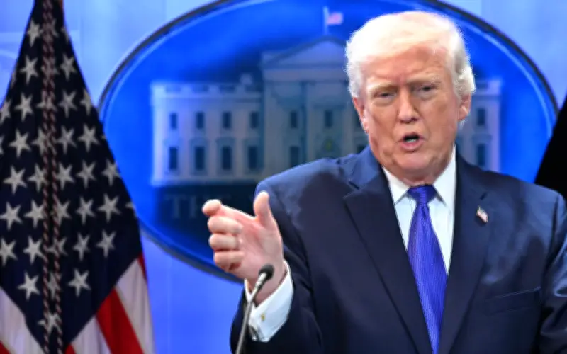 Mỹ Áp Thuế Nhập Khẩu Mới 10% Sau Phán Quyết Tòa Án, Trump Dọa Dùng Công Cụ Khác