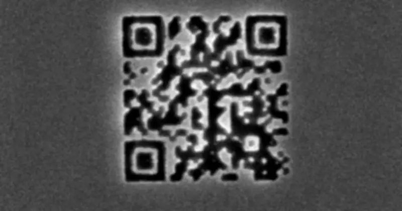 Mã QR Nhỏ Nhất Thế Giới: Bước Đột Phá Trong Lưu Trữ Dữ Liệu Nano