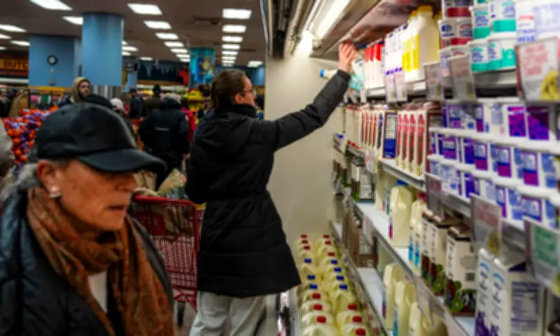 Mỹ và Canada thu hồi khẩn cấp hơn 1.530 tấn cơm chiên gà đông lạnh vì nguy cơ lẫn mảnh kính