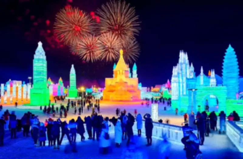 Mùa Đông Bùng Nổ: Thành Phố Băng Tuyết Trung Quốc Đón Làn Sóng Du Khách