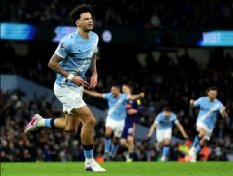 Man City Thắng Newcastle 2-1, Cuộc Đua Vô Địch Ngoại Hạng Anh Càng Thêm Nóng