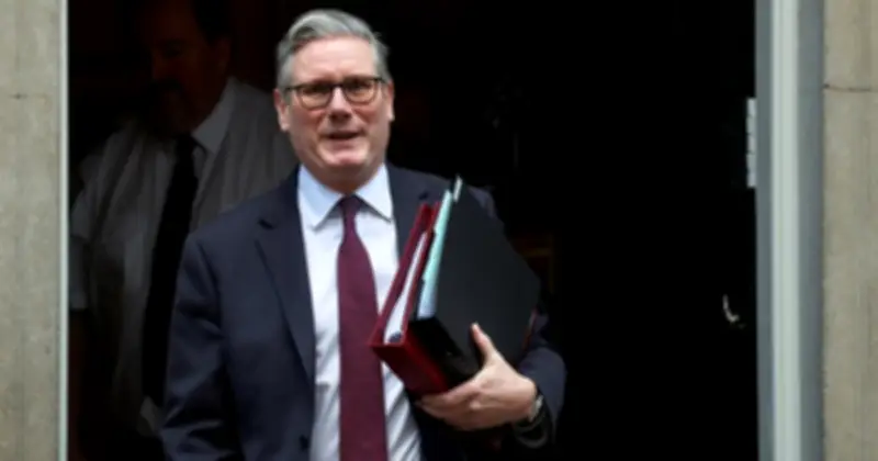 Bê bối cựu Đại sứ Mandelson gây chia rẽ sâu sắc trong nội bộ Công đảng Anh