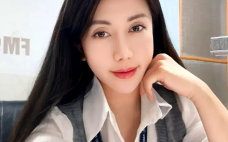 MC Hồng Nhung VOV Giao Thông: Tôi không muốn bước vào hôn nhân chỉ vì áp lực tuổi tác