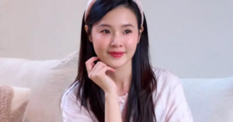 Midu khoe không gian sống sang trọng bên gia đình đón Tết, netizen trầm trồ