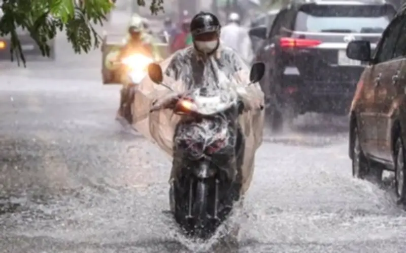 Miền Bắc đón mưa lớn ngày 26/2, cảnh báo lốc sét và nguy cơ ngập úng