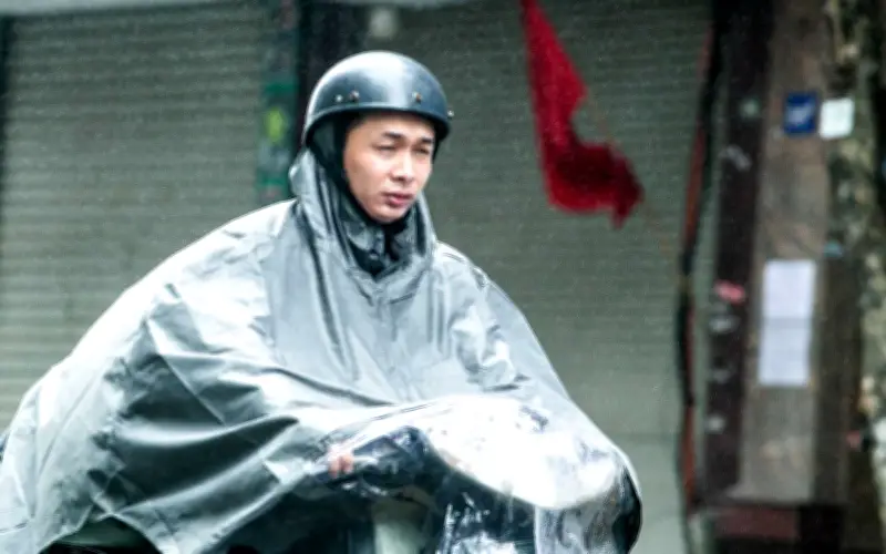 Miền Bắc sắp đón mưa rào và dông, cảnh báo lốc sét và ngập úng cục bộ