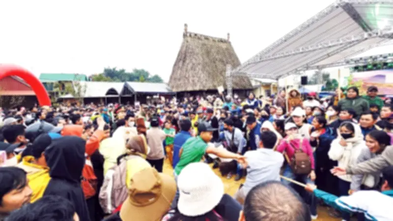 Miền núi Đà Nẵng hồi sinh sau thiên tai, đón Tết ấm áp với sự hỗ trợ kịp thời