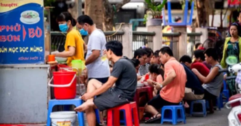 Bộ Y tế yêu cầu tăng cường an toàn thực phẩm cho thức ăn đường phố