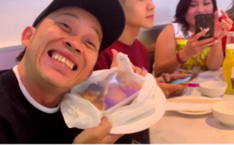 Món ăn vài chục nghìn khiến Hoài Linh cực mê, ăn năm qua tháng nợ không ngăn