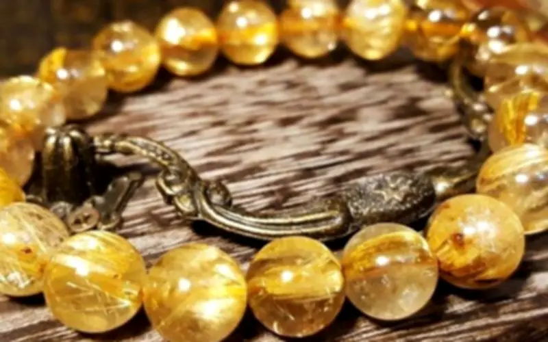 Mùng 1 Tết: Đại đốt cho mượn 7 món đồ này, tài lộc chạy mất, đời nghèo khó