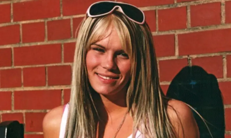 Thi thể người mẫu trong túi váy cưới: Bi kịch hôn nhân chớp nhoáng ở Wales