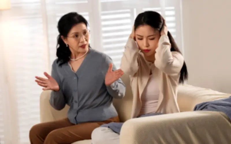 Câu chuyện mẹ chồng - nàng dâu: Những kỳ vọng vô hình về sự nhẫn nhịn của phụ nữ