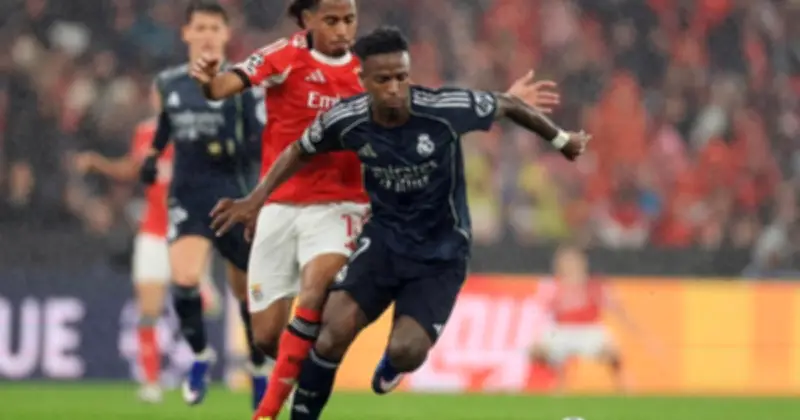Mourinho chỉ đạo từ xa, Benfica đối đầu Real Madrid trong trận lượt về play-off Champions League