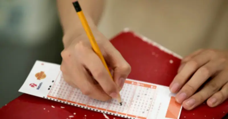 Một người may mắn tại TP.HCM trúng giải độc đắc Vietlott hơn 35,2 tỷ đồng