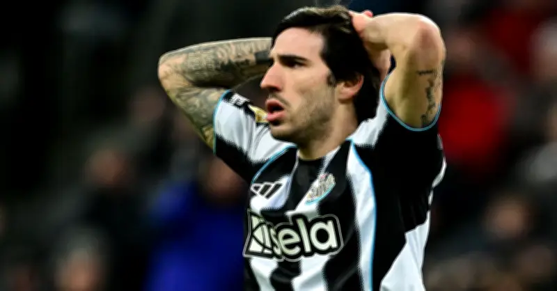 MU Ưu Tiên Chiêu Mộ Sandro Tonali Thay Thế Casemiro Trong Kế Hoạch Tái Thiết