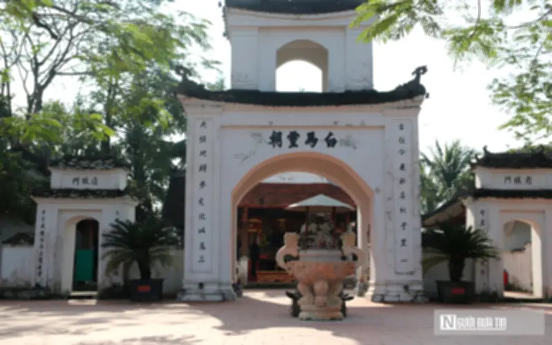 Đền Bạch Mã: Linh thiêng nơi thờ vị tướng và ngựa trắng anh hùng