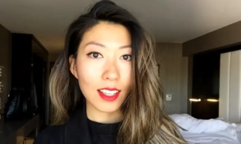 Nữ ca sĩ Khúc Uyển Đình bị tẩy chay, tài khoản MXH và sản phẩm âm nhạc bị xóa sổ