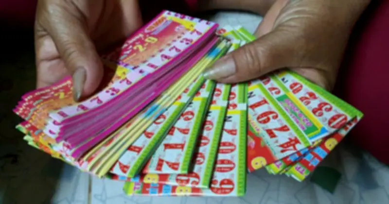 Án lệ mới: Tặng vé số trúng độc đắc 2 tỉ đồng, chủ doanh nghiệp phải chia đều cho công nhân