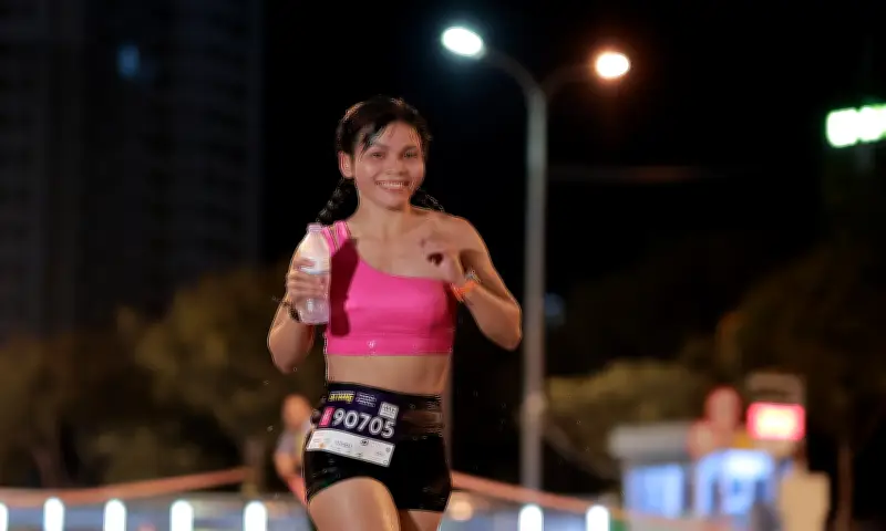 Nữ runner chống chọi ung thư vú: 'Điều trị như chạy những km cuối marathon'