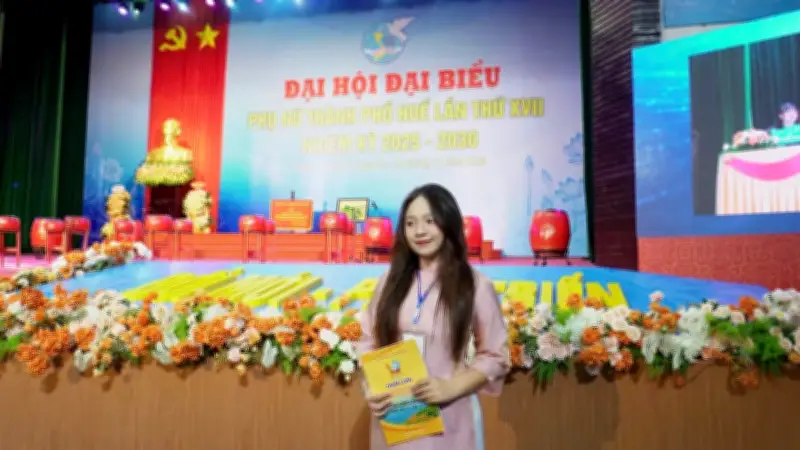 Nữ sinh Huế Võ Trần Minh Thư: Gương mặt trẻ tiêu biểu với đam mê bảo tồn di sản số