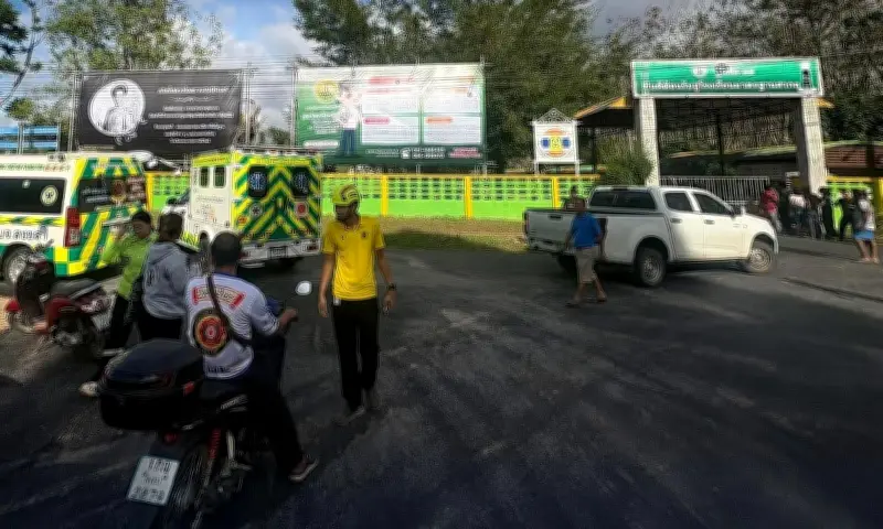 Nổ Súng Bắt Con Tin Tại Trường Học Thái Lan, Nhiều Giáo Viên Và Học Sinh Bị Giam Giữ