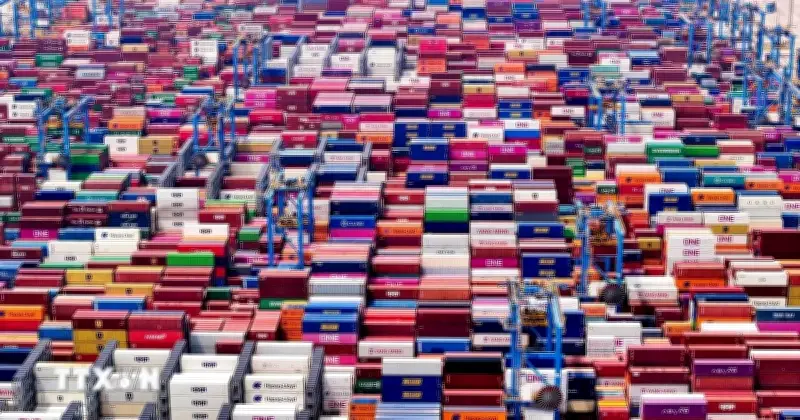 Nợ toàn cầu lập kỷ lục 348.000 tỷ USD, chính phủ các nước là động lực tăng chính