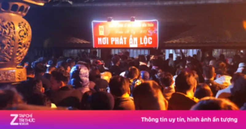 Đền Trần Ninh Bình Điều Chỉnh Giờ Phát Ấn Xuân Bính Ngọ 2026 Sang Sáng Sớm