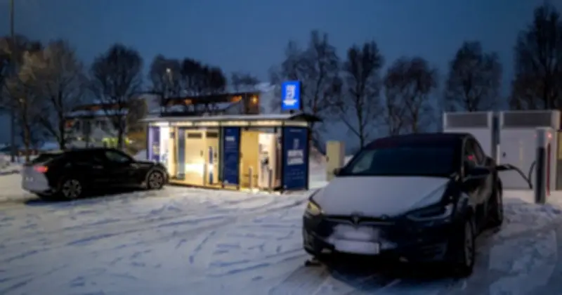 Na Uy Dẫn Đầu Thế Giới Với 95,9% Xe Mới Bán Ra Là Xe Điện Trong Năm 2025