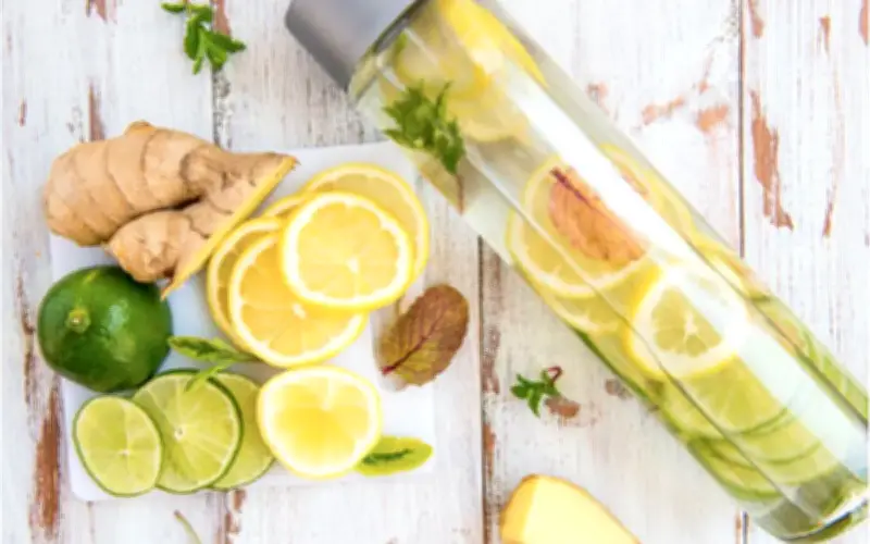 Nước Dưa Chuột Bạc Hà, Chanh Gừng, Trà Xanh Nghệ: Thức Uống Giải Độc Tăng Cường Sức Khỏe