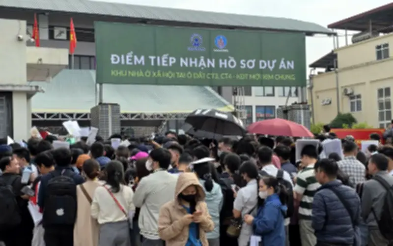 Chính phủ ban hành quy định mới về nhà ở xã hội, công an cấp xã xác nhận thu nhập